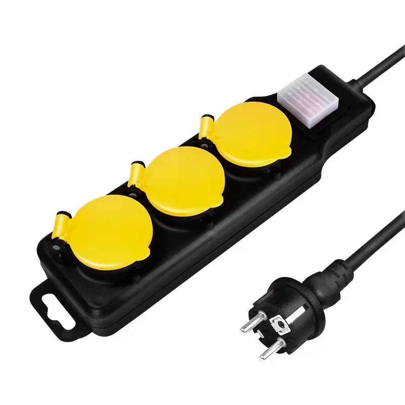 Prelungitor exterior LogiLink LPS253 3 prize IP44