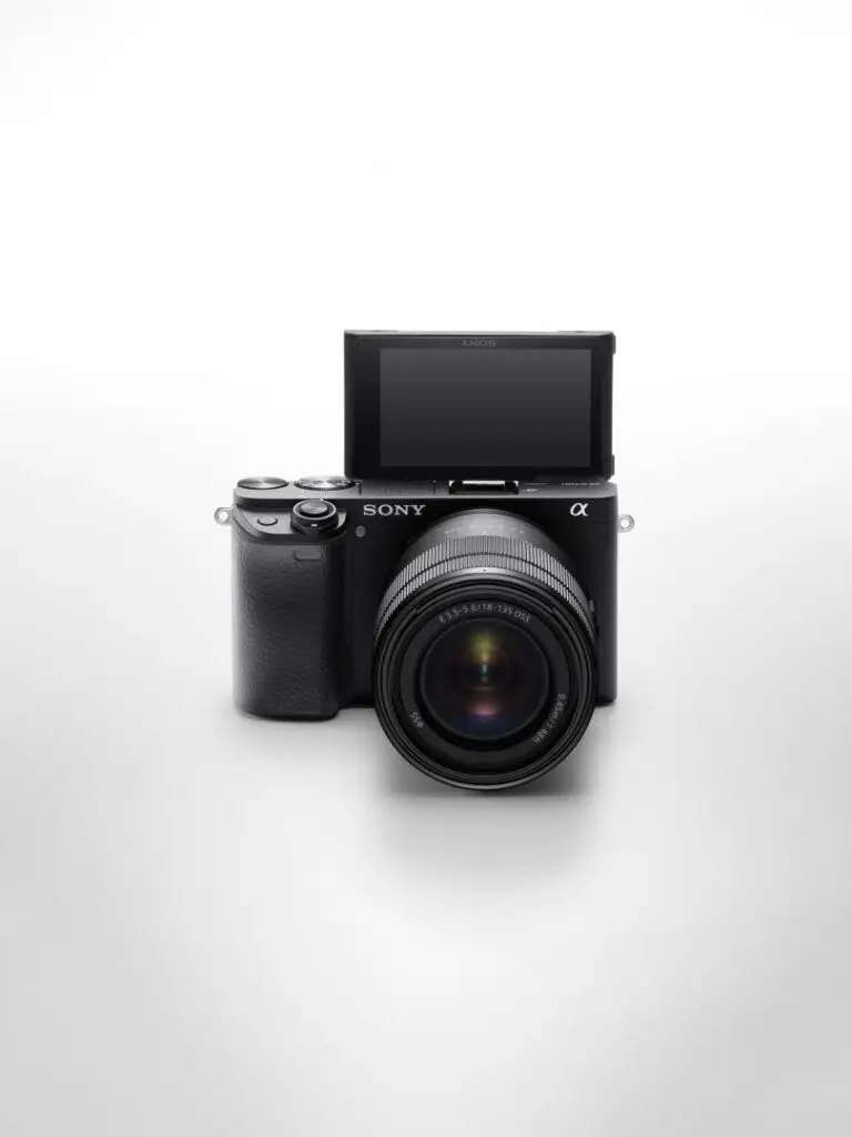 Aparat foto Sony Alpha A6400 negru kit 16-50 mm