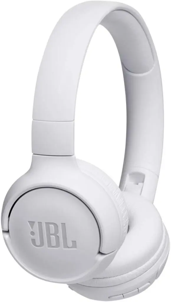 Casti audio on ear JBL Tune 500 cu fir alb JBLT500WHT