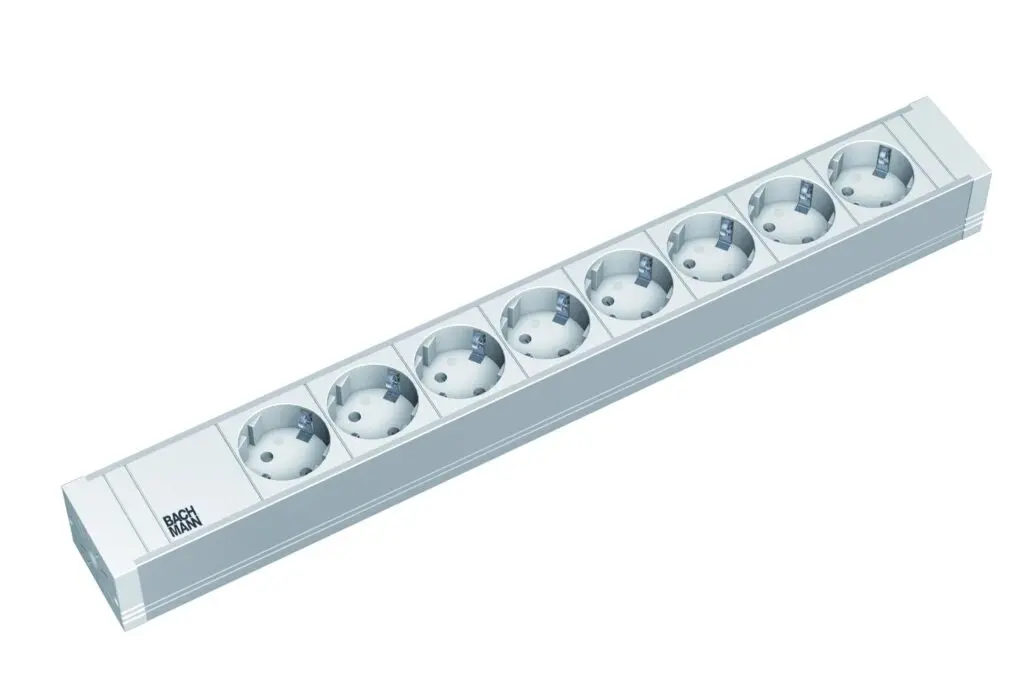 PDU Bachmann BM-333-601 8 prize Schuko 2m