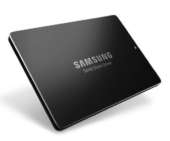 SSD Samsung 7.6 TB 2.5 2.5″ SATA 6Gb/s