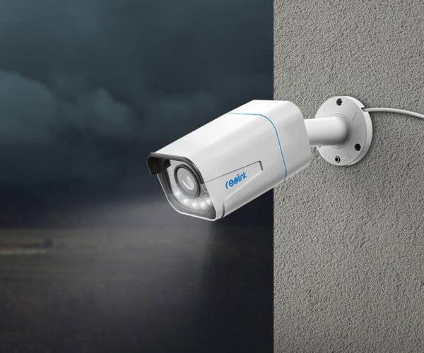 Camera de supraveghere pentru exterior Reolink P430 PoE, 8MP, 4K, cu zoom optic 5X, detectare persoane/vehicule/animale, Color Night Vision,audio bidirectional