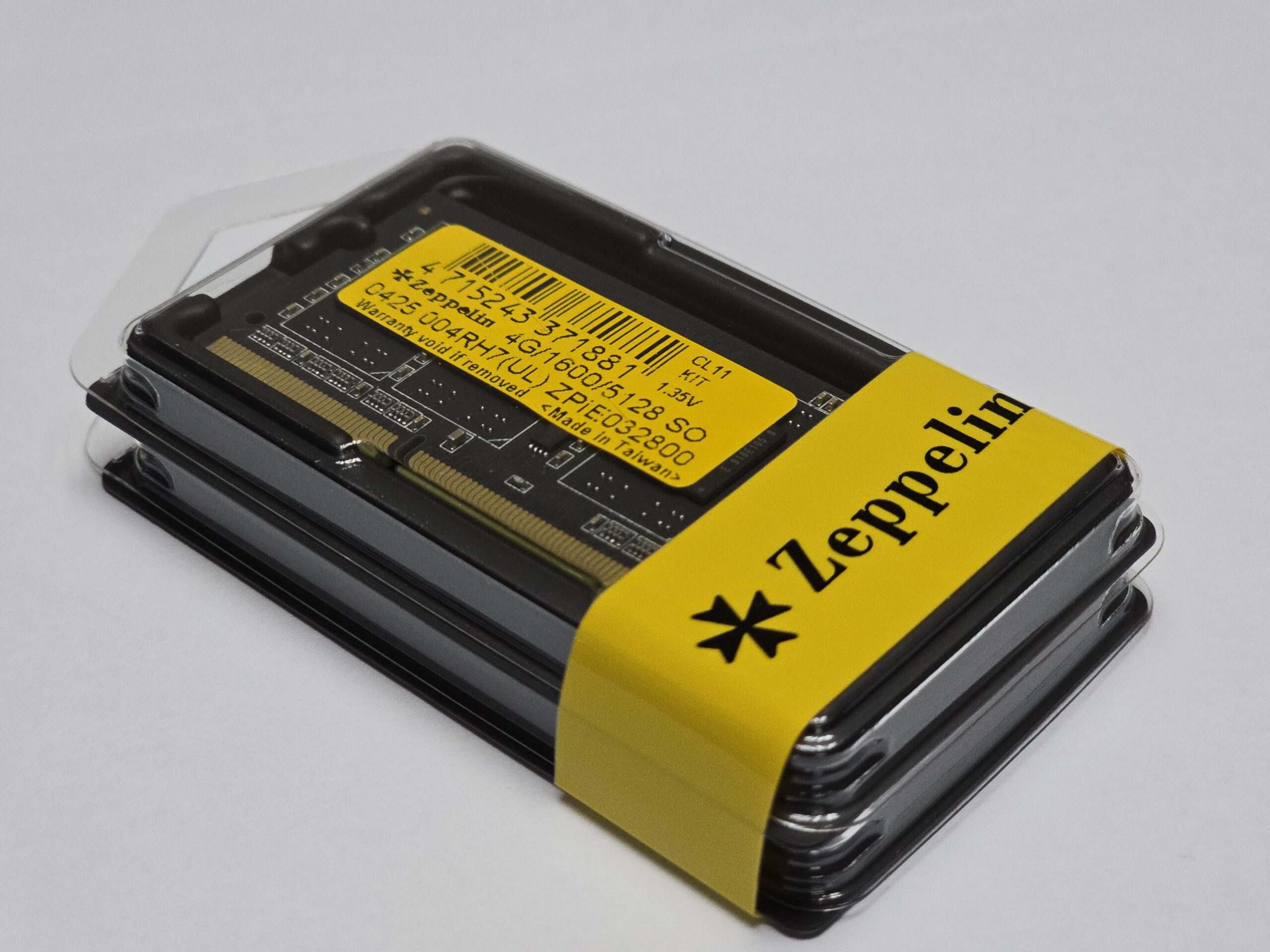 Memorie SODIMM Zeppelin, DDR3/1600 8GB (kit 2 x 4GB) low voltage, retail 2 Memorie SODIMM Zeppelin, DDR3/1600 8GB (kit 2 x 4GB) low voltage, retail - imagine 2