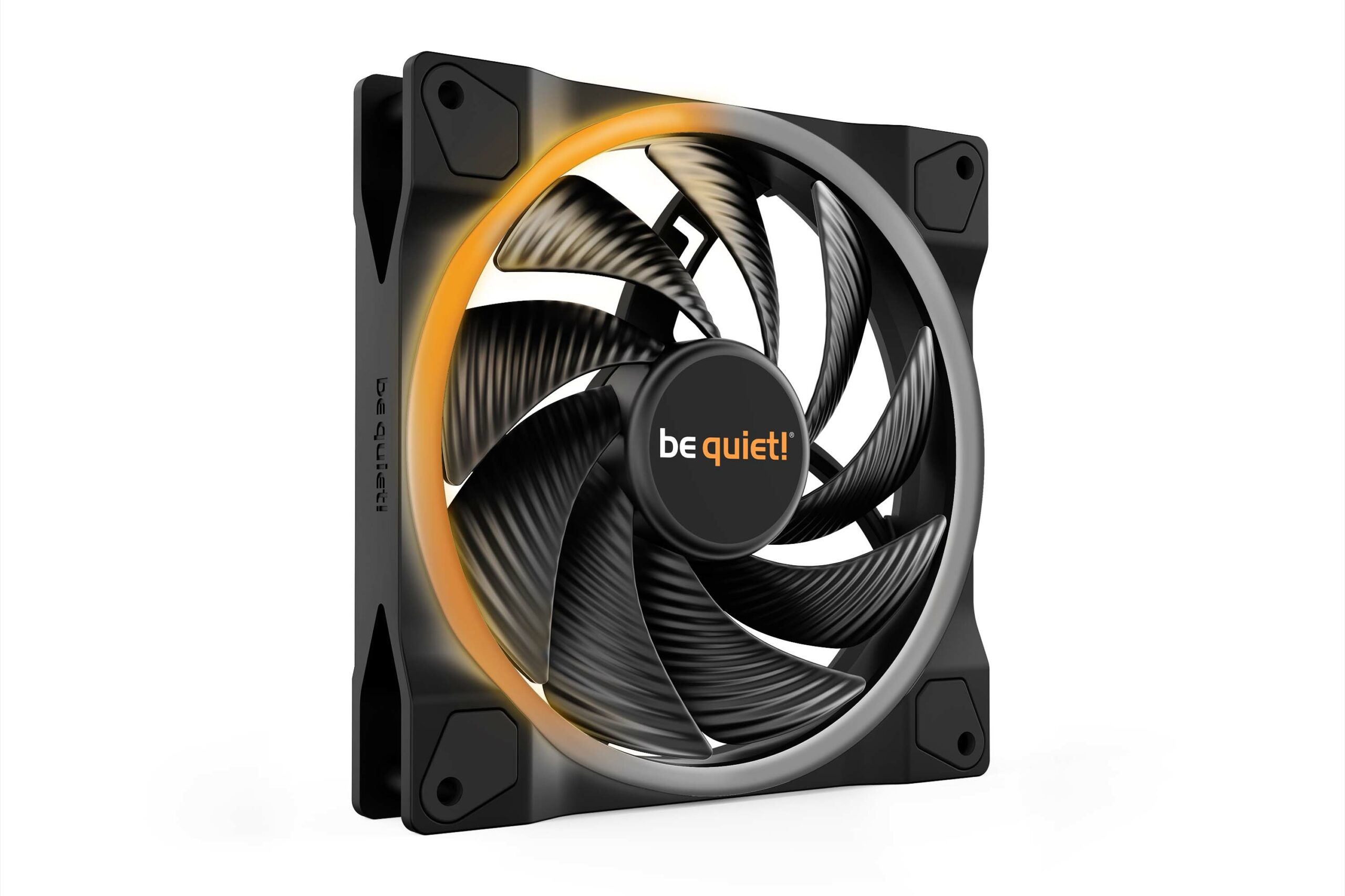 Ventilator be quiet! LIGHT WINGS 140mm PWM high-speed, BL075 1 Ventilator be quiet! LIGHT WINGS 140mm PWM high-speed, BL075