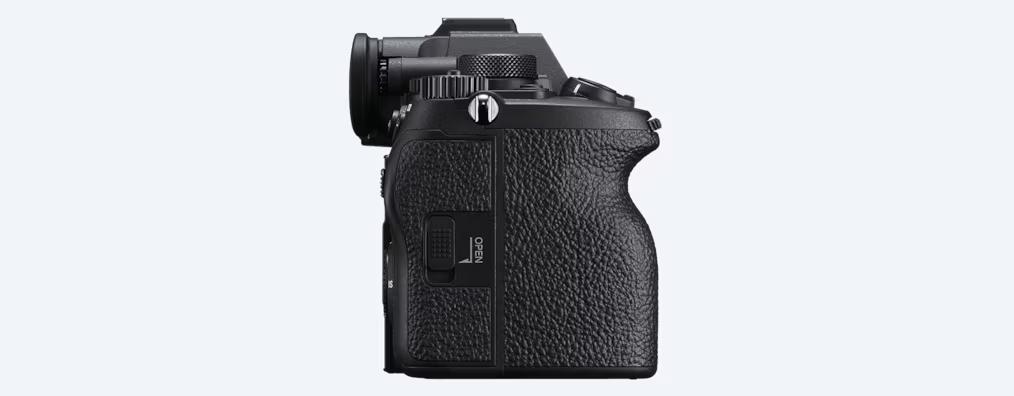 Α7R V FULL-FRAME HIGH-RESOLUTION CAMERA - imagine 2