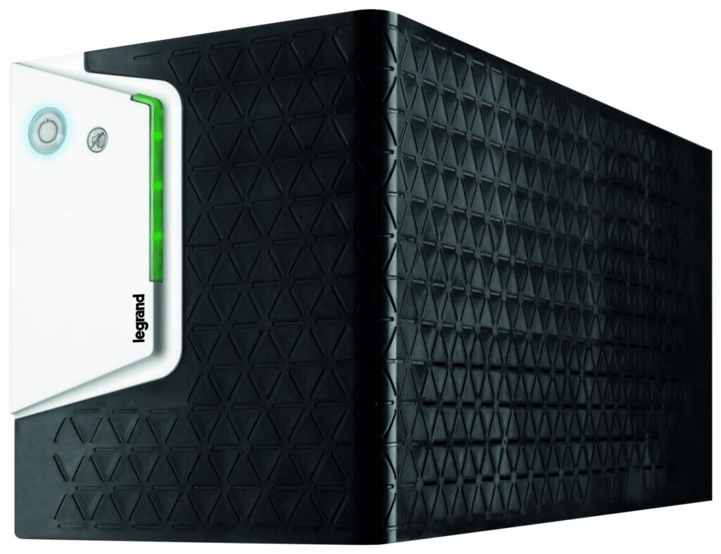 UPS Legrand, Keor SP 2000, 2000 VA/1200 W, Line-Interactive, 2 iesiri Schuko, 2 iesiri IEC C13, stabilizator tensiune AVR, protectie supraincarcare/scurtcircuit/descarcare, comunicare USB/RS232, baterie 2x12V 9Ah, 380x173x148 mm, 10.3 kg, forma turn