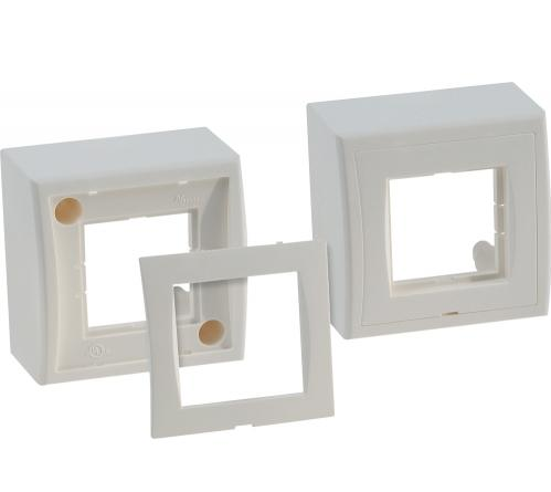 Nexans Doza aplicata pentru modul 45×45 alb LANmark, „N200.116”