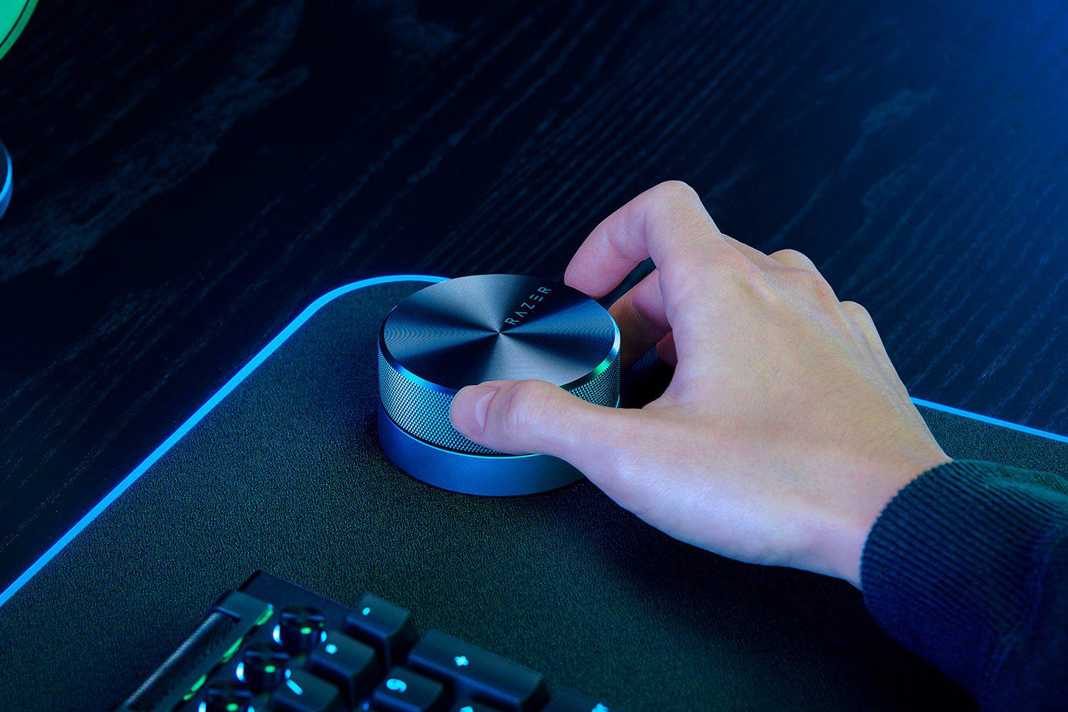 Sistem Boxe PC Razer Nommo V2 Pro, subwoofer wireless, bluetooth 5.3, Negru 2 Sistem Boxe PC Razer Nommo V2 Pro, subwoofer wireless, bluetooth 5.3, Negru - imagine 2