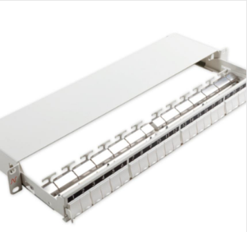 Patch Panel neechipat | Modular Sliding | Cat 5, 6, 6A, 7, 7A | Cupru | 24 | Snap-in | LANmark | Alb